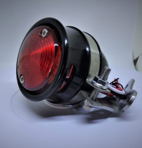 feu-arriere-hollister-noir-aluminium-harley davison-moto-bobber feu-arrière-harley-noir