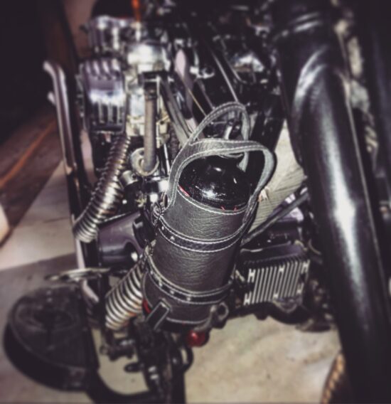 porte-bouteille-essence-sportster support-cuir-réserve-de-carburant-hold-fast