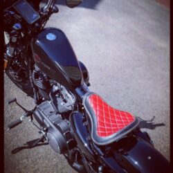 selle-rouge-harley