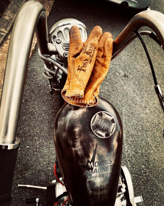 Gants-moto-cuir-vintage-jaune-holdfast-hold-fast-schhol-of-cool (2) Gants-moto-harley-cuir-vintage-jaune-holdfast-hold-fast-schhol-of-cool