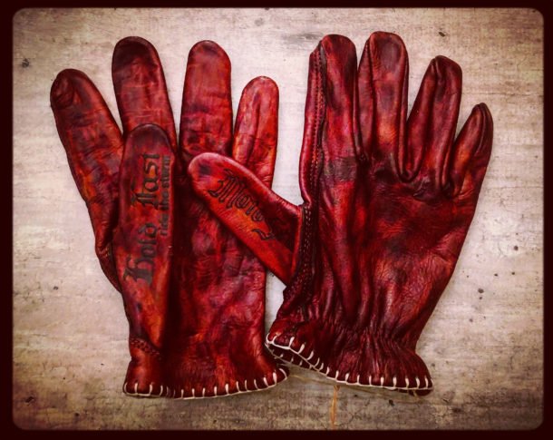 HOLD FAST MOTOSTUKA HOLD FAST MOTOSTUKA