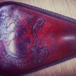 Selle solo cuir rouge "Red Devil"