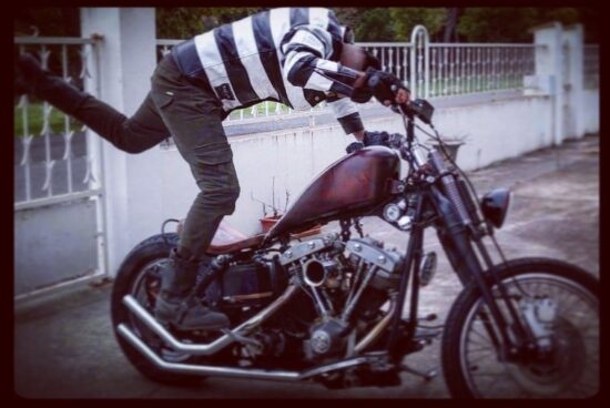 blouson-cuir-biker-hold-fast veste-biker-cuir-rayé