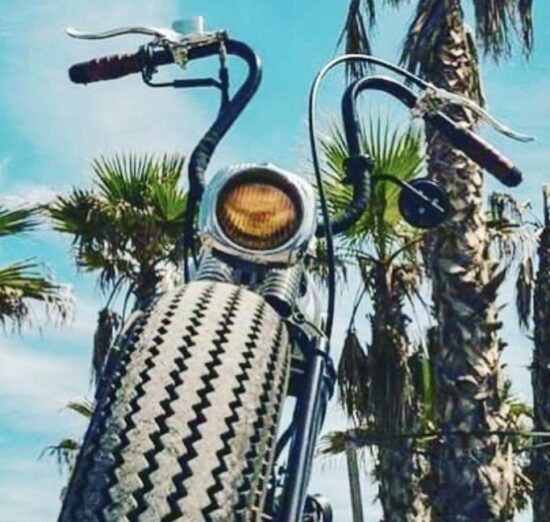 leviers-kustom-tech-deluxe leviers-kustom-tech-school-of-cool