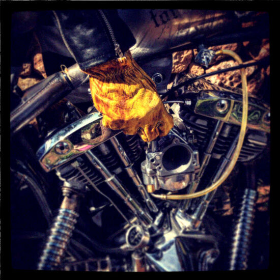 bronze-motostuka-holdfast-leather YELLOW-GLOVES-BIKER-HOLDFAST