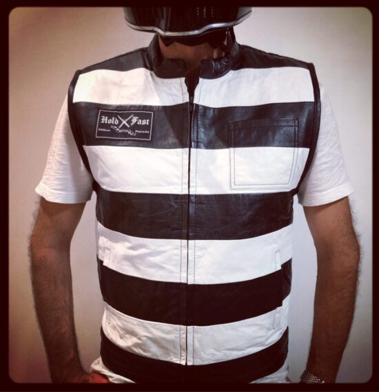 cut-bagnard-hold-fast cut-biker-rayé