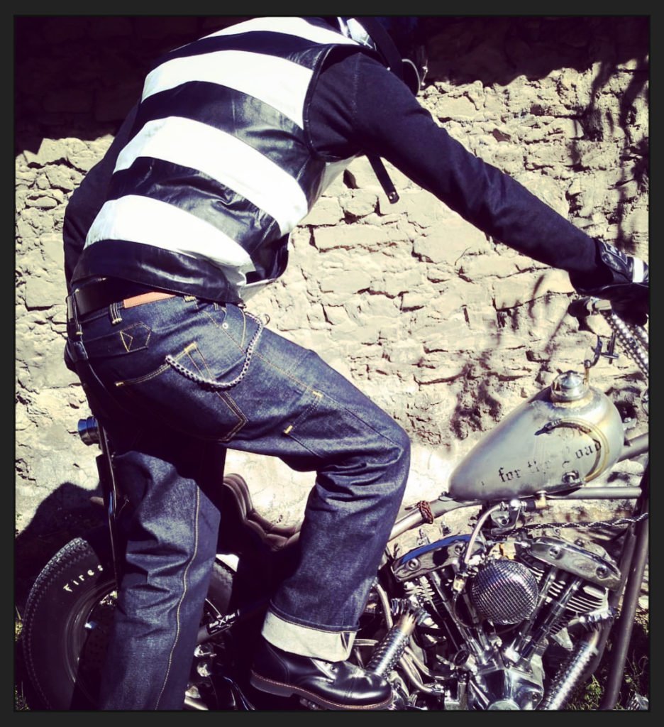 gilet-moto-cuir-hold-fast