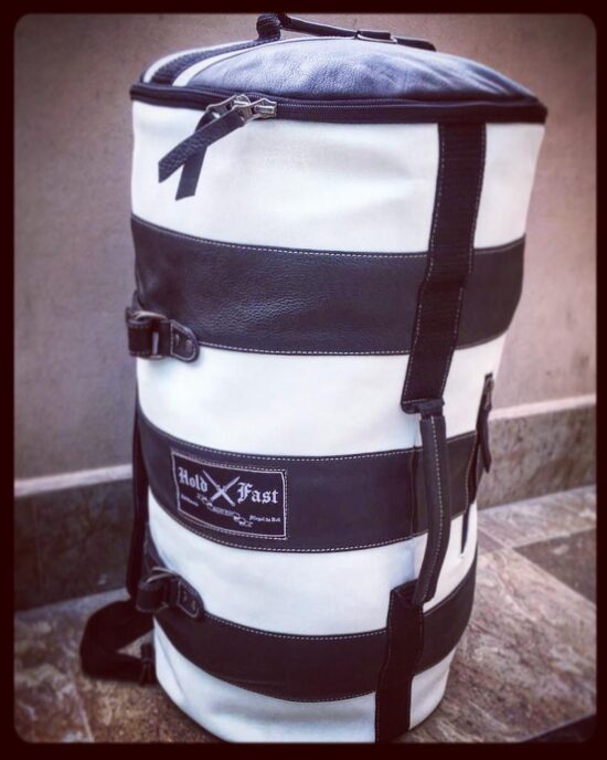 Sac-moto-Sissi-bar-cuir-pleine-fleur CAYENNE-1946-HOLDFAST (3) Sac-moto-Sissi-bar-cuir-pleine-fleur CAYENNE-1946-HOLDFAST