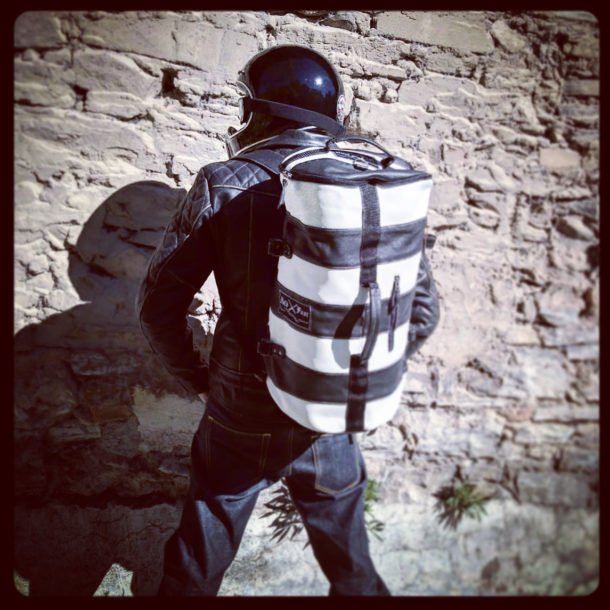 sac-cuir-rayé-prison sac-cuir-voyage-bagnard