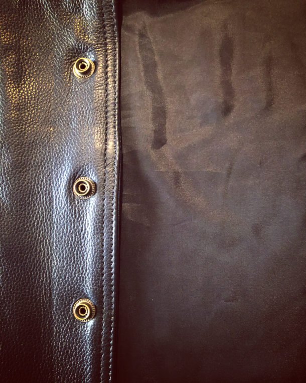 veste-cuir-sans-manches gilet-motard-cuir