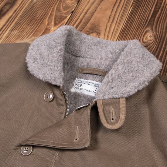 Pike-brothers-military-american-US-1944-Wax-jacket-bridge-nec Pike-brothers-military-american-US-1944-Wax-jacket-bridge-nec