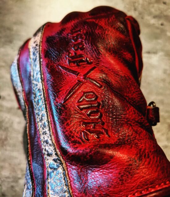 Gants-hold fast-le mans-rouge-biker-old-school-vintage-cote Gants-hold fast-le mans-rouge-biker-old-school-vintage-dessus