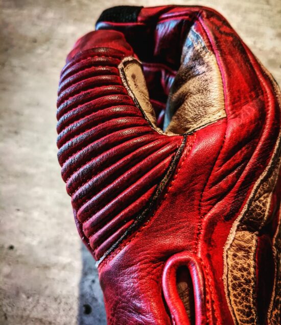 Gants-hold fast-le mans-rouge-biker-old-school-vintage-pouce Gants-hold fast-le mans-rouge-biker-old-school-vintage-pouce