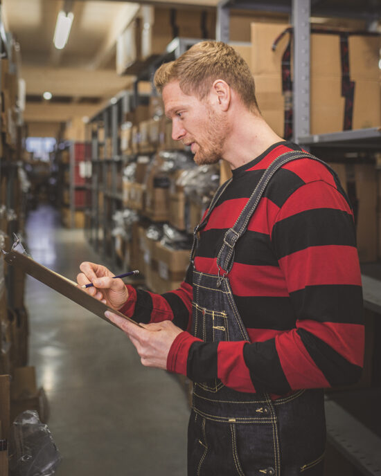 RED-STRIPES-PULLOVER-PRISON RED-STRIPES-PULLOVER-PRISON