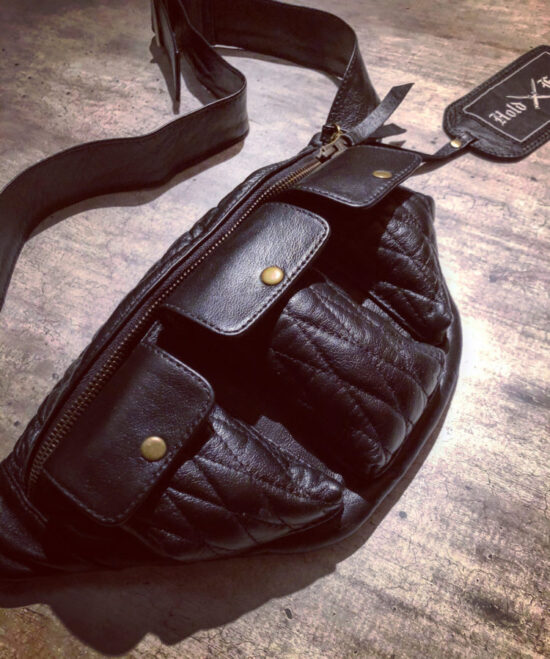 sacoche-banane-biker banane-cuir-japan-style