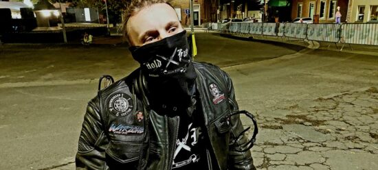 masque-kustom-hold-fast masque-biker