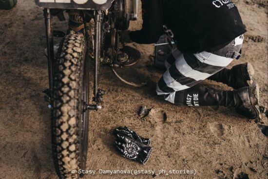 Hold-fast-kustom-gloves Hold-fast-kustom-gloves