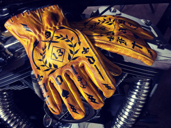 Yellow-vintage-racer-gloves (13) biker-gloves-hold-fast