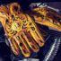 gants-cuir-pleine-fleur-moto-vintage-cuir-holdfast-tattoo-tatouages-bronze-motostuka-dessinés