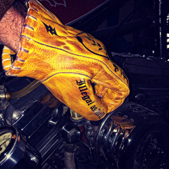 Yellow-vintage-racer-gloves (5) bronze-leather-gloves