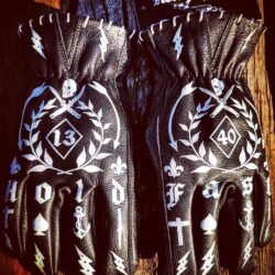 tattoo-gloves