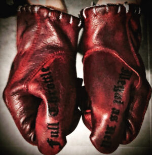 Red-biker-leather-gloves