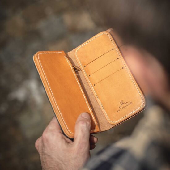 Portefeuille-cuir-motard-Pike-Brother-elegant-style-biker-custom (5) Portefeuille-cuir-motard-Pike-Brother-elegant-style-biker-custom-interieur