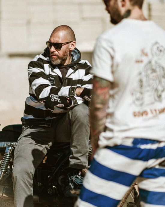 pantalon-denim-moto-prisonnier-rayé-bleu-hold-fast pantalon-denim-moto-prisonnier-rayé-bleu-hold-fast