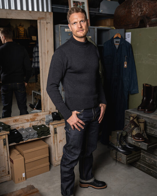 pike-brothers-1941-usn-seaman-sweater-anthracite-7 Photo 7 - 1941 USN Seaman Sweater anthracite