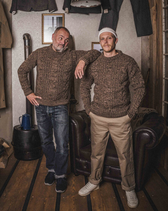 pike-brothers-1946-mountaineer-sweater-brown-melange-5 pull-vintage-motard-biker- Mountaineer Sweater brown melange