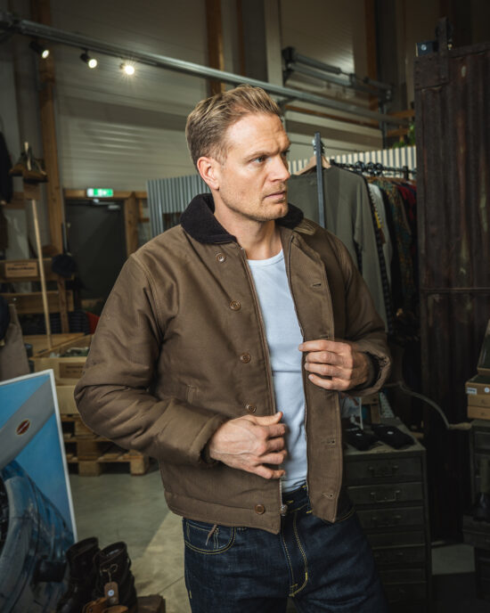 pike-brothers-1944-n1-deck-jacket-waxed-khaki-brown-7 Photo 7 - 1944 N1 Deck Jacket waxed khaki brown