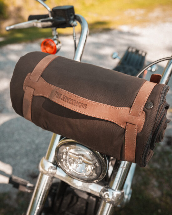 1965-survival-blanket-waxed-khaki-11 1965 Survival Blanket Waxed Khaki - Vue 11