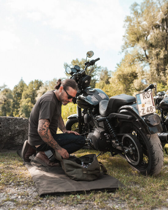 1965-survival-blanket-waxed-khaki-6 1965 Survival Blanket Waxed Khaki - Vue 6