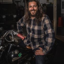 1937-roamer-shirt-blue-beige-check-flannel-2 1937 Roamer Shirt Blue Beige Check Flannel - Vue 2