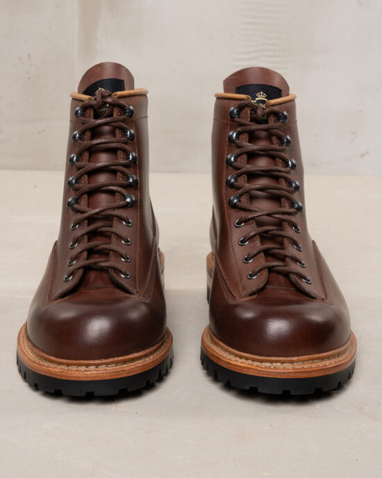 Pike Brothers 1946 Mountaineer Boots Bourbon profil Pike Brothers 1946 Mountaineer Boots Bourbon - profil cuir vintage