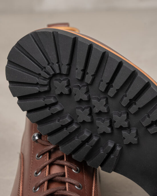 Pike Brothers 1946 Mountaineer Boots Bourbon upper Pike Brothers 1946 Mountaineer Boots Bourbon - upper vintage leather