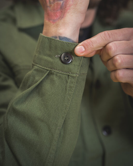 Pike Brothers 1962 OG-107 Shirt - Collar Detail pike-brothers-1962-og-107-shirt-olive-drab-collar-detail