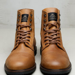 Pike Brothers 1966 Low Quarters Camel - face cuir vintage