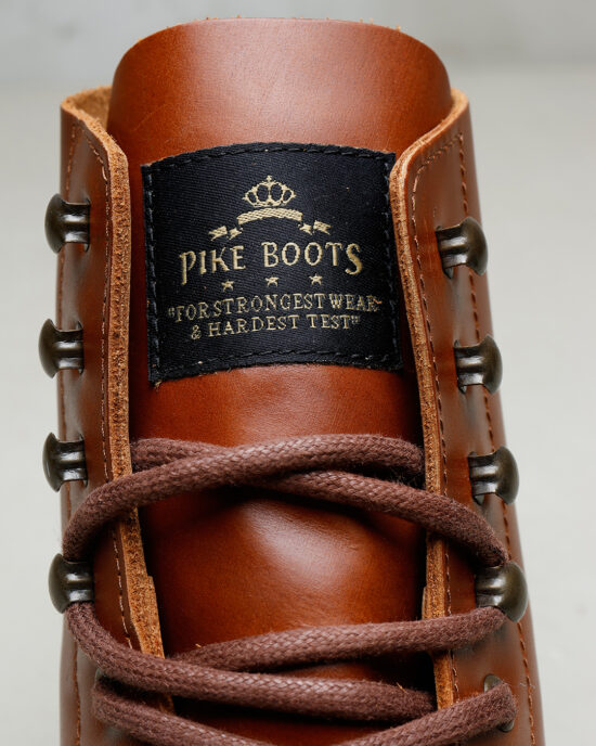 Pike Brothers 1966 Low Quarters Redwood Brown detail cuir Pike Brothers 1966 Low Quarters Redwood Brown - detail cuir cuir vintage