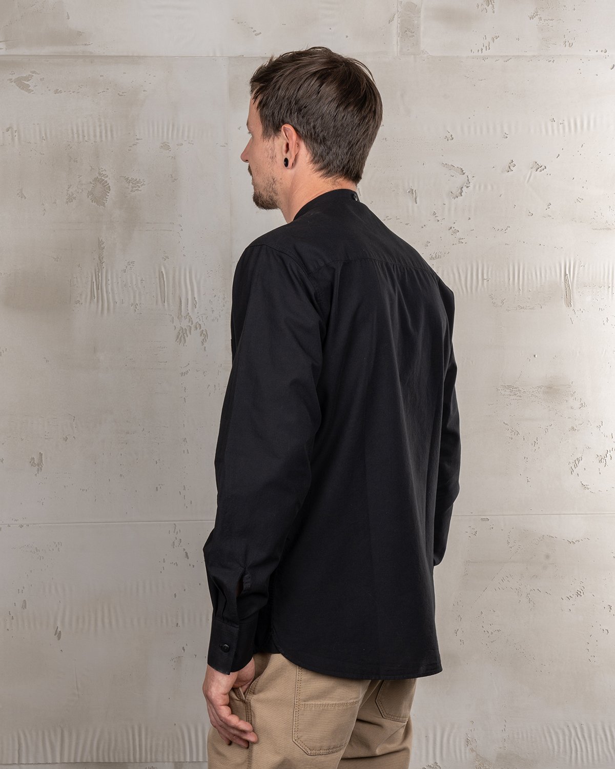 Buccanoy Shirt Black Chambray Pike Brothers — vintage shirt, fabric close-up