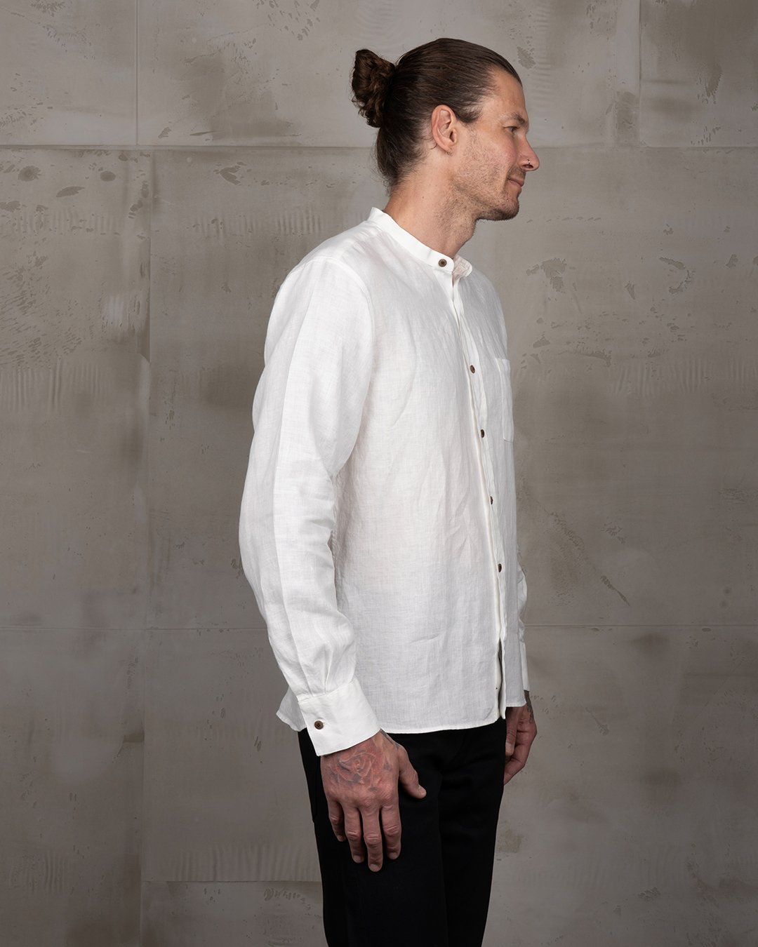 Buccanoy Shirt Linen Ecru Pike Brothers — vintage shirt, back view
