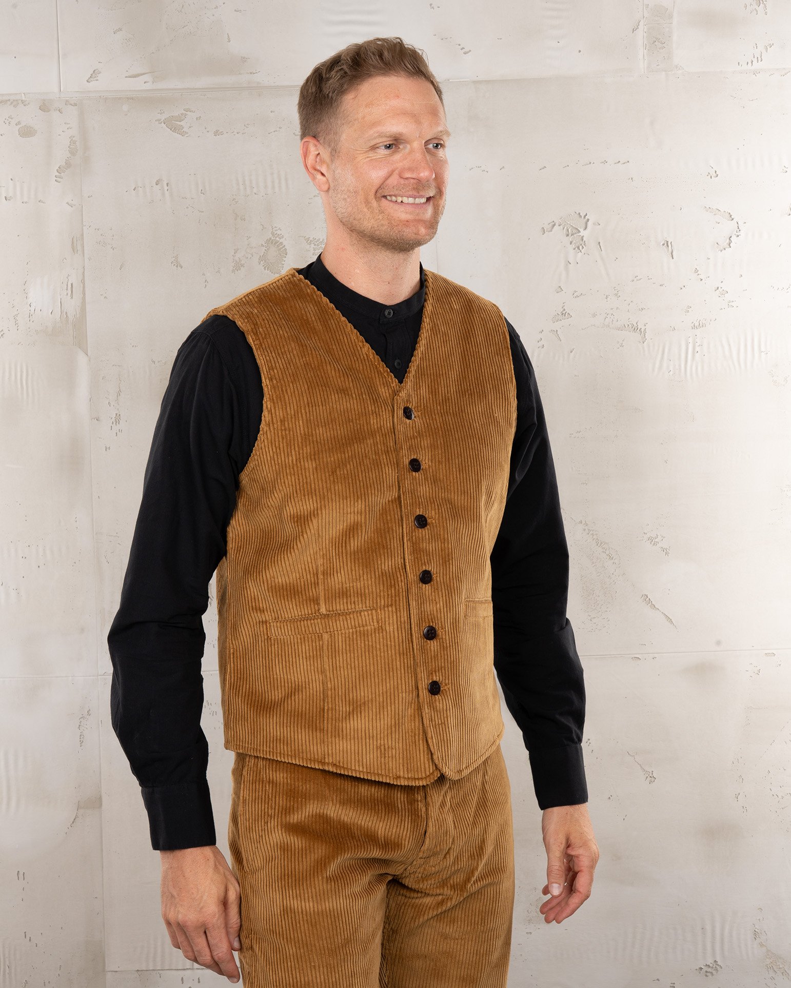 Hauler Vest Goliath Cord Pike Brothers — vintage vest, back view