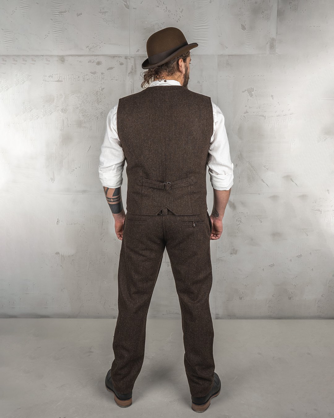 Hauler Vest Upland Brown Pike Brothers — gilet vintage, détail du col