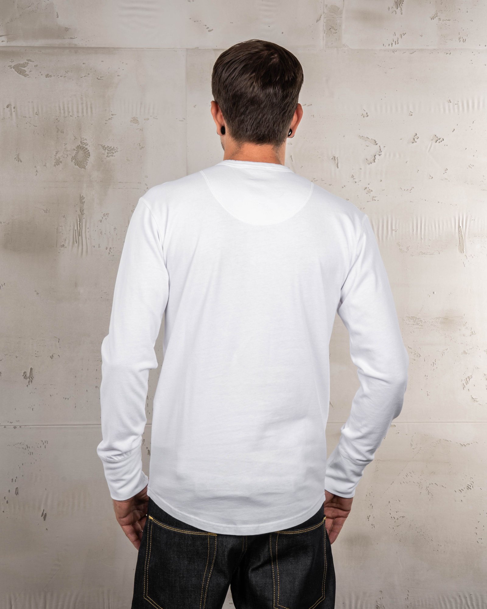 Henley Shirt Long Sleeve Pike Brothers — vintage shirt, fabric close-up