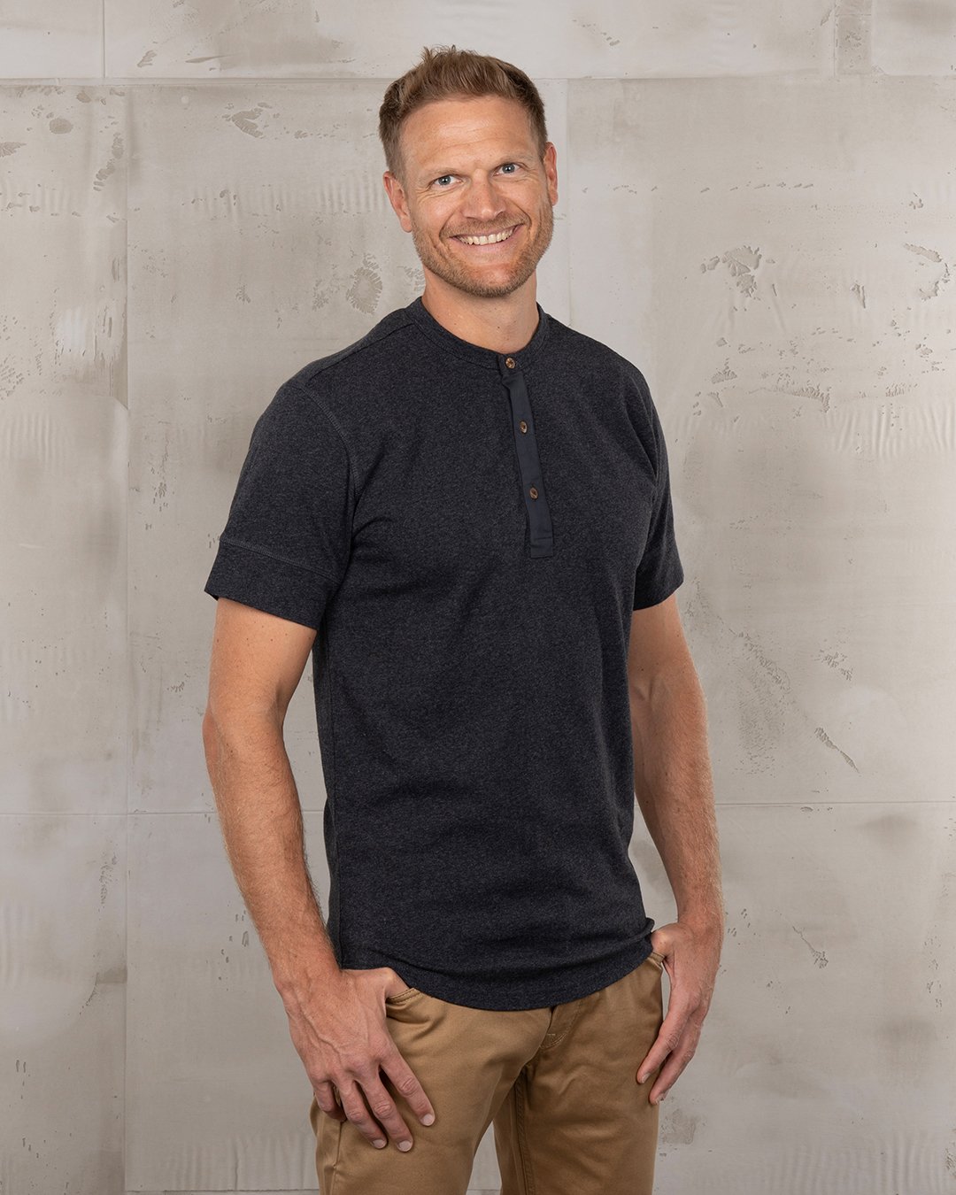 Henley Shirt Short Sleeve Pike Brothers — vintage shirt, front view