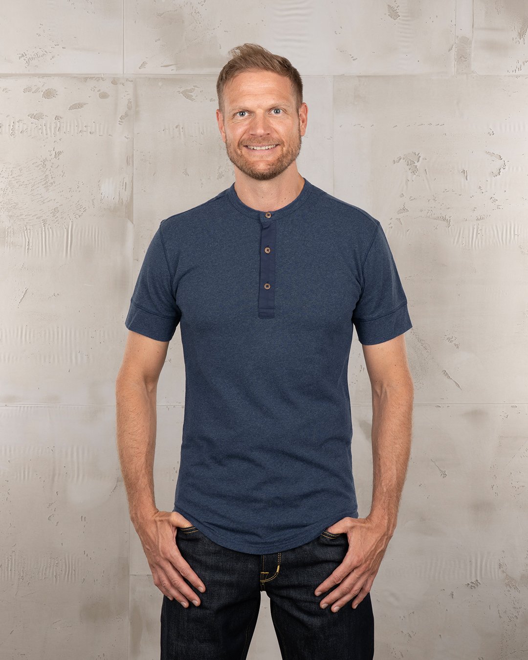 Henley Shirt Short Sleeve Pike Brothers — chemise vintage, vue de face