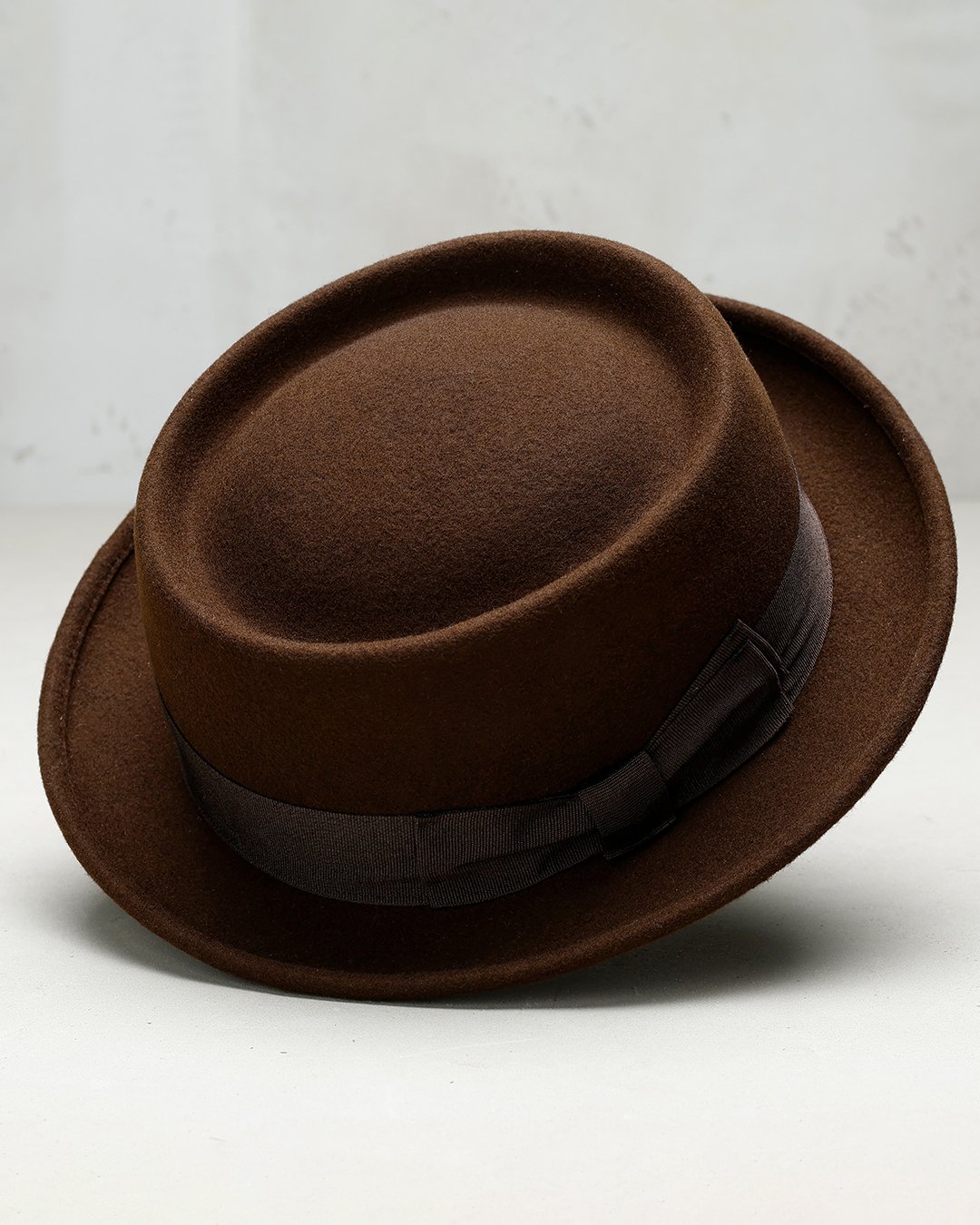 Hobbs Hat Toffee Pike Brothers — chapeau vintage, vue de face