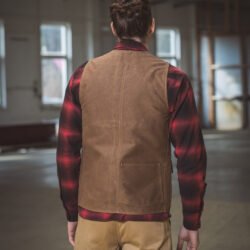 Hunting Vest Waxed Sand Pike Brothers — gilet vintage, vue de dos Hunting Vest Waxed Sand Pike Brothers — gilet vintage, vue de dos