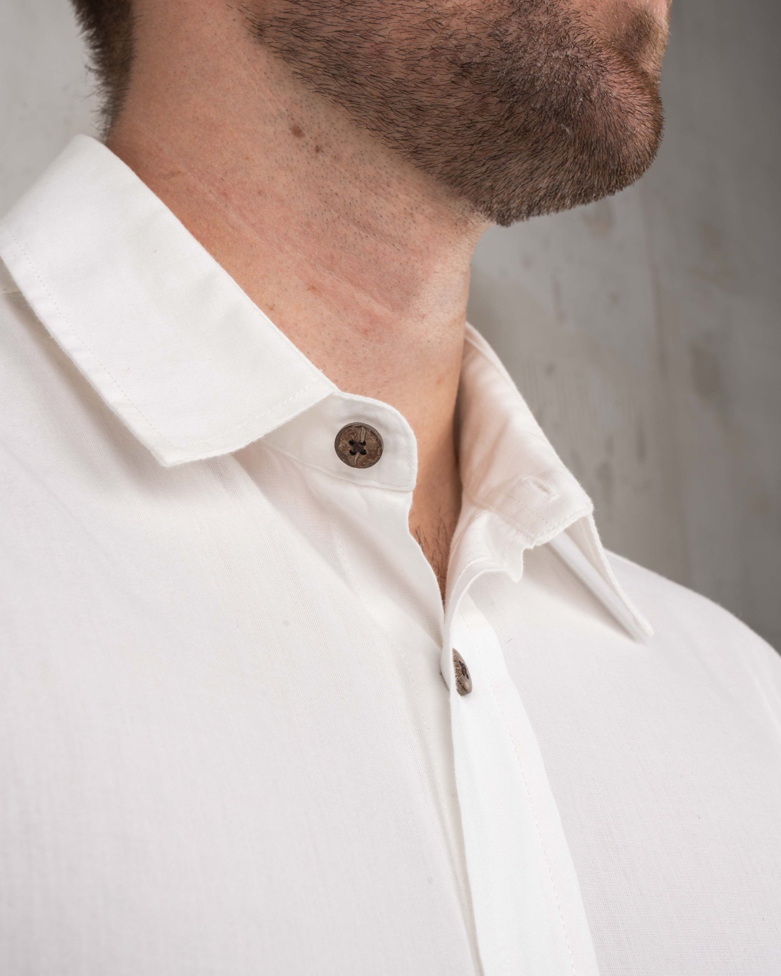 Oxford Shirt White Chambray Pike Brothers — chemise vintage, détail des finitions