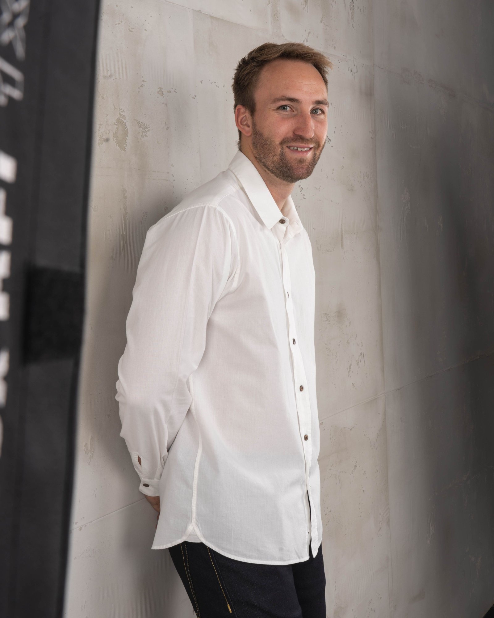 Oxford Shirt White Chambray Pike Brothers — chemise vintage, vue de côté